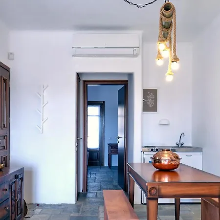 Golden Paros