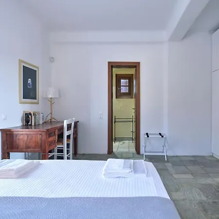 Golden Paros 4*