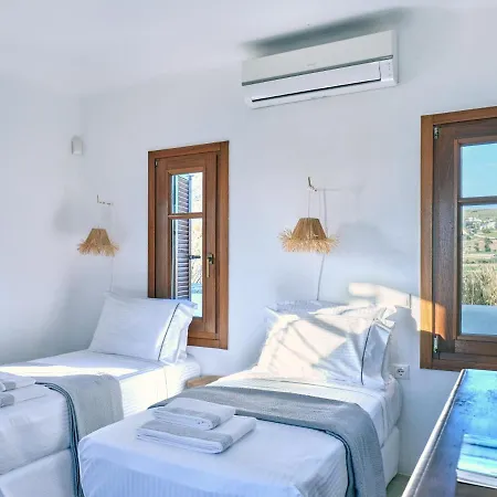 Golden Paros